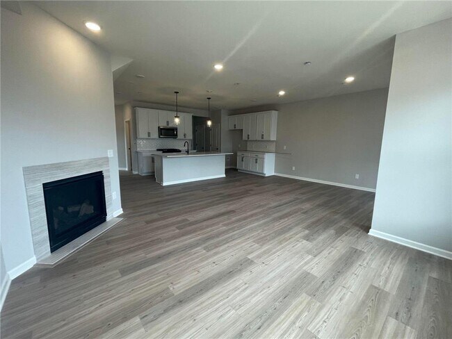 Foto del edificio - 4825 Avery Ct
