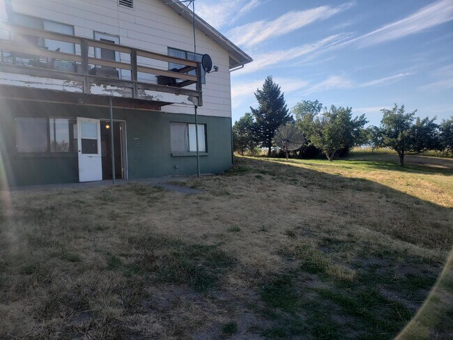 Foto del edificio - 5800 Sypes Canyon Rd