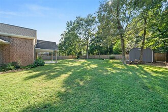 Building Photo - 1019 Monarch Oak Dr