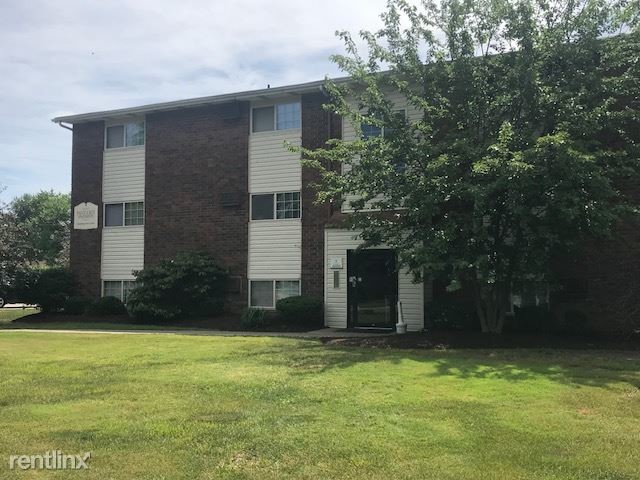 Building Photo - 1808 Cooper Foster Park Rd