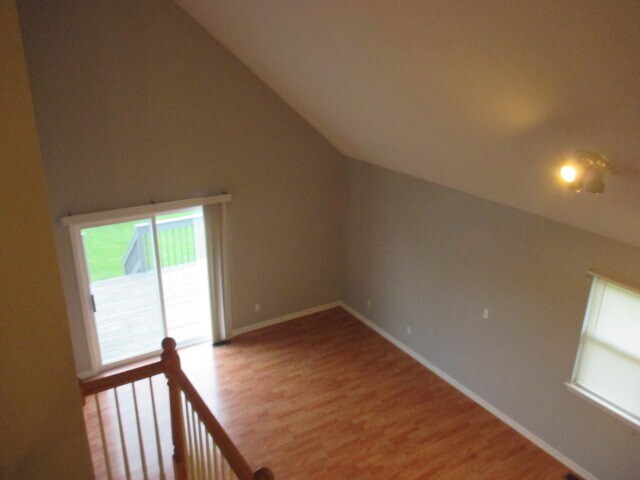 Building Photo - 1474 Moluf St