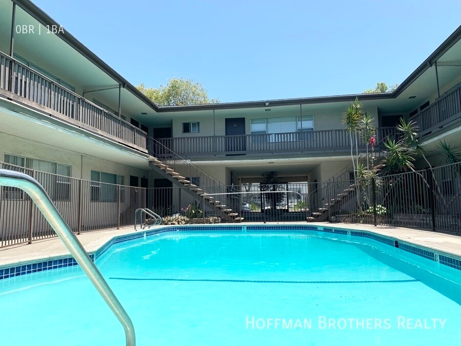 Primary Photo - 1033 S. Westlake Ave Los Angeles, CA 90006