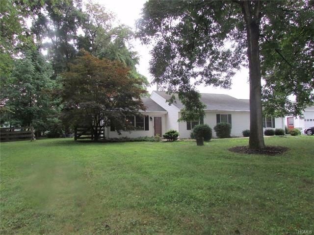 Primary Photo - 555 Mt Airy Rd