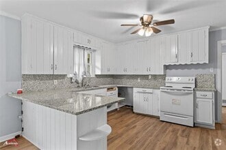 Building Photo - 1307 Ash Ln