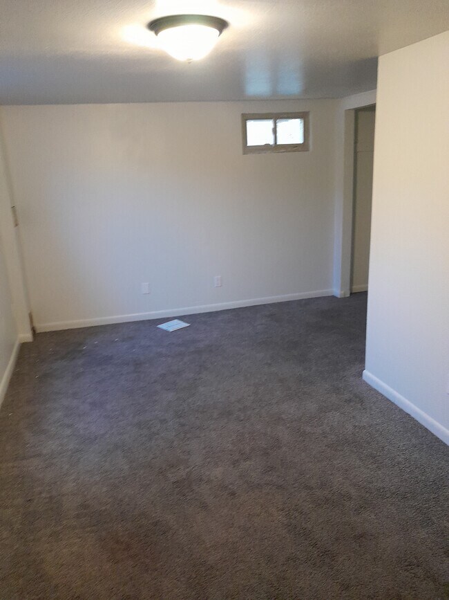 Foto del edificio - 9241 N King Way