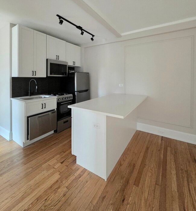 Foto del edificio - 2746 N Hampden Ct