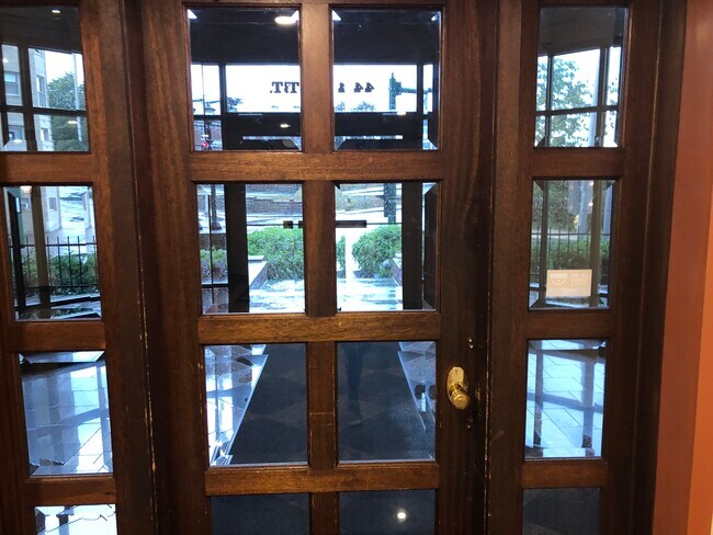 Foto del edificio - 44 Elm St