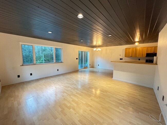 Building Photo - 44 Trinidad Dr