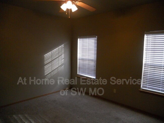 Building Photo - 650 Rilynn Ave