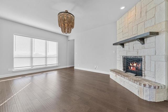 Foto del edificio - 6320 Starr Dr.