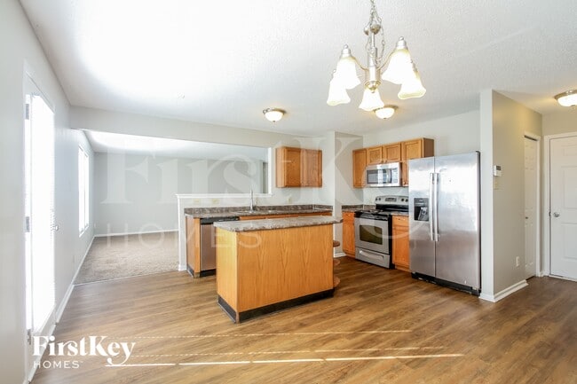 Foto del edificio - 9209 Stones Bluff Pl