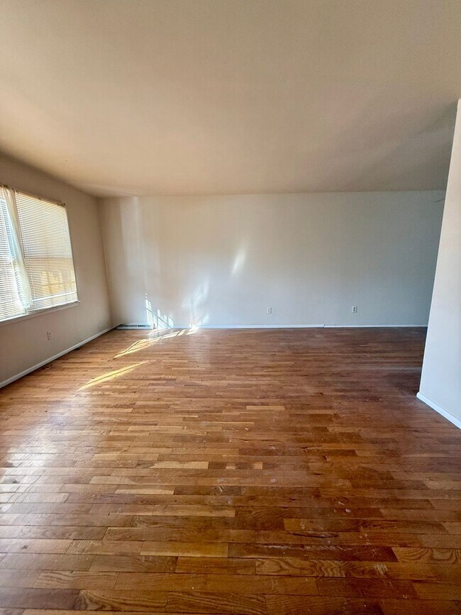 Foto del edificio - Three Bedroom Home in Portage