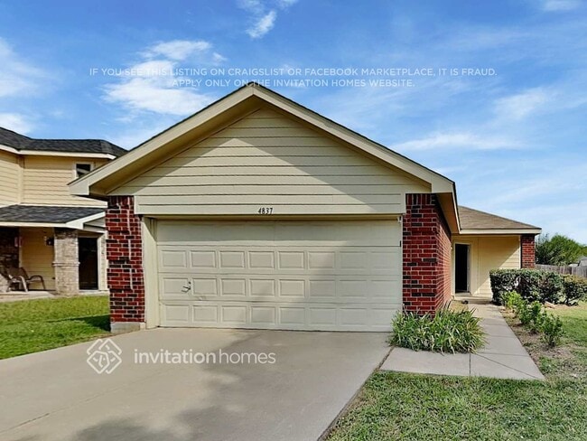 Building Photo - 4837 Waterford Dr