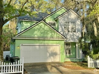 Building Photo - 900 Paradise Ln