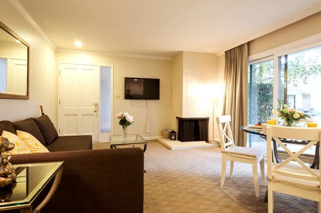 Foto del edificio - 1600 Atlas Peak Rd