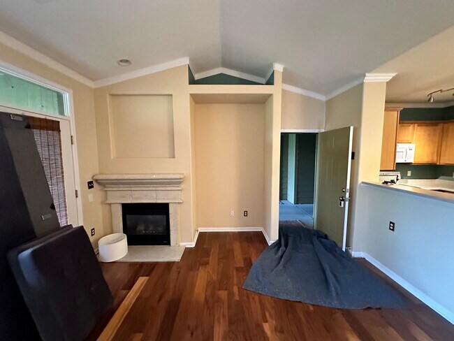 Foto del edificio - 8035 Lee Dr