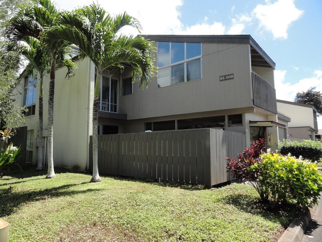 958 Kahoea St, Mililani, HI 96789 Townhome Rentals in Mililani HI
