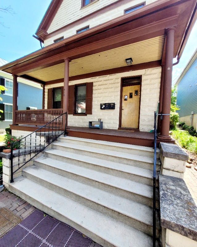 410 S Loudoun St Unit 4, Winchester, VA 22601 Room for Rent in