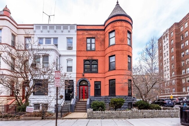 Foto del edificio - 2032 15th St NW