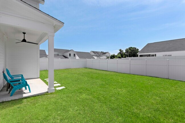 Foto del edificio - 22801 Ann Miller Rd