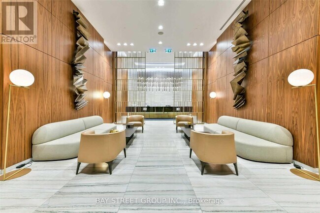 Photo du bâtiment - 5507-5508 EGLINTON Ave