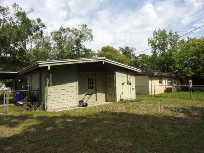 Building Photo - 3021 Balfour Ave