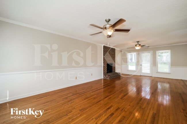 Building Photo - 3125 Glenshire Dr