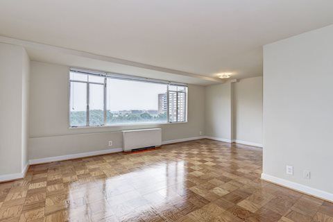 Foto del edificio - Monticello at Southern Towers