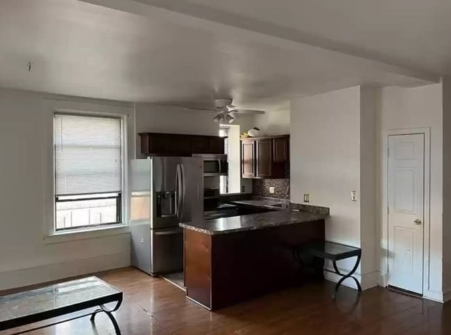 Las Resacas Apartments - 140 Chestnut St