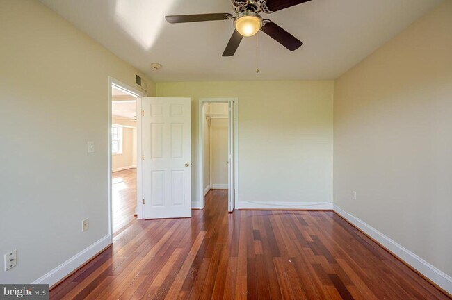 Foto del edificio - 3868 9th St SE