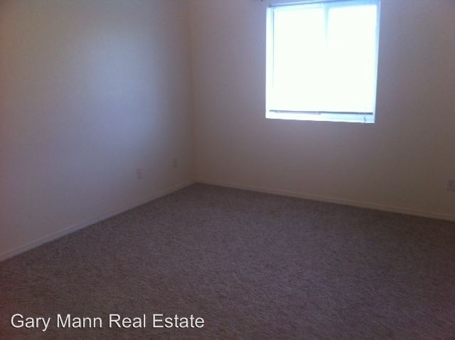 Building Photo - 1101 E Hayden Dr