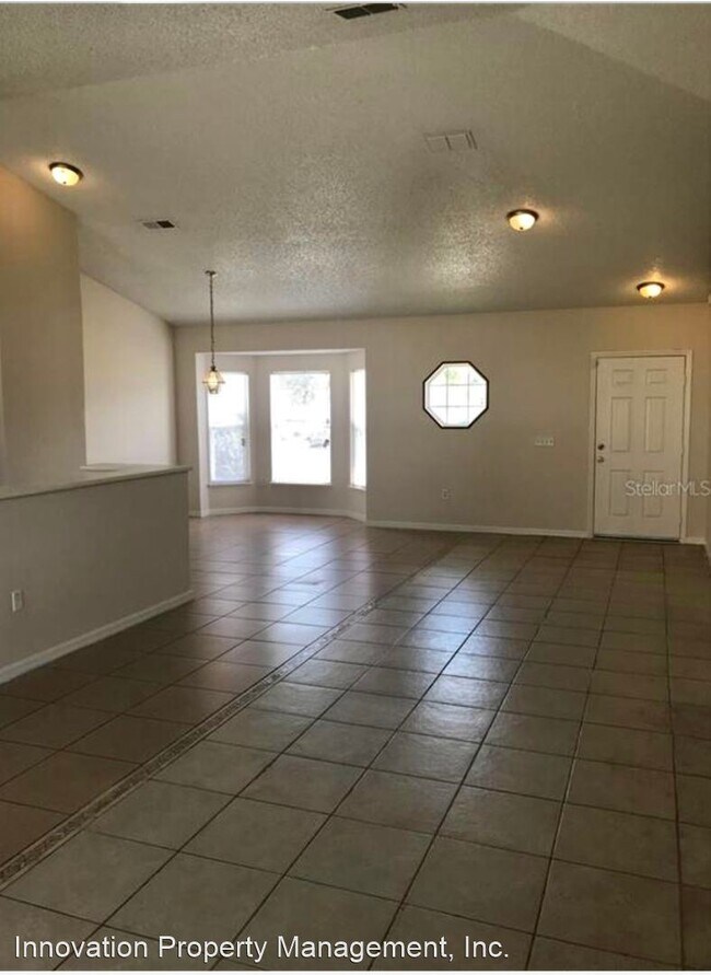 Foto del edificio - 3 br, 2 bath House - 256 Churchill Court