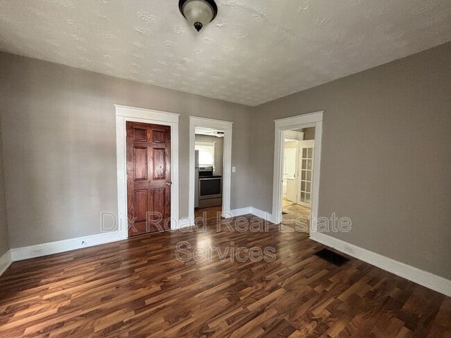 Foto del edificio - 1022 Auburn St
