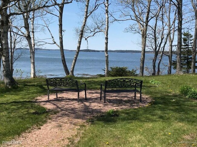 Building Photo - 8 Machias Bay Dr