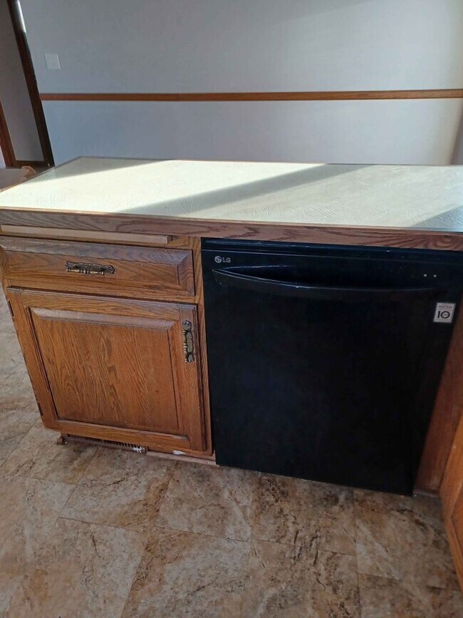 Foto del edificio - 20515 Chippendale Ave