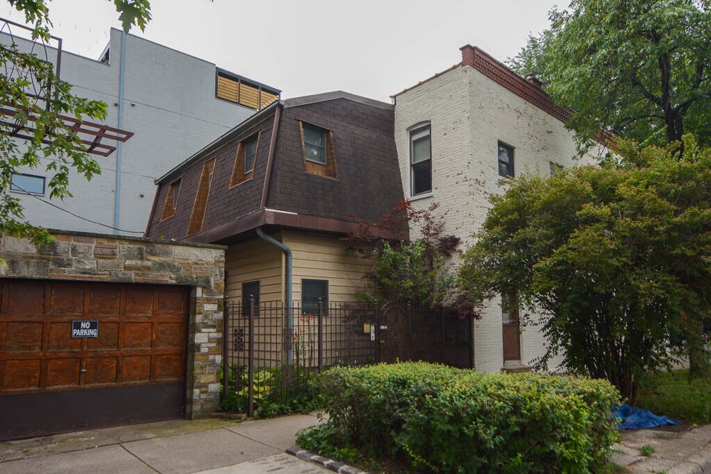 Primary Photo - 2825 W Shakespeare Ave