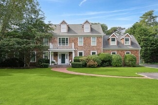 Building Photo - 270 Montauk Hwy