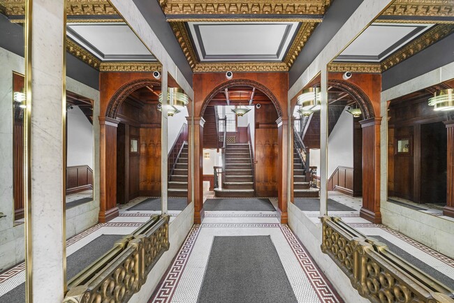 Building Photo - 54 Magnolia Ave