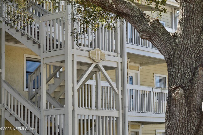 Building Photo - 100 Fairway Park Blvd