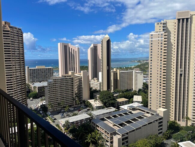 Foto del edificio - 411 Hobron Ln