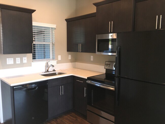 Foto del edificio - 1575 NE Rumgay Ln