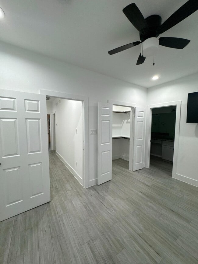 Foto del edificio - 8305 Prairie View Dr