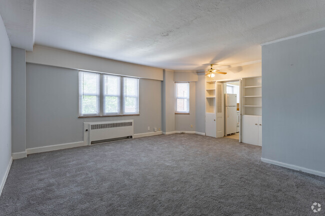 1BD, 1BA - 500-564SF - The Residences at Shaker Square