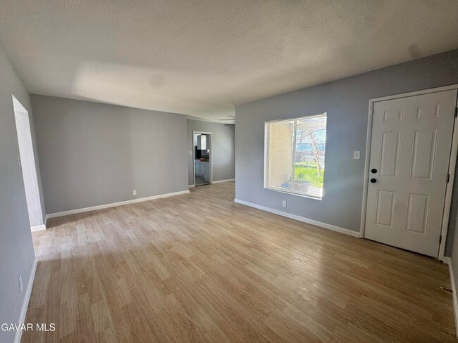Building Photo - 44151 Hardwood Ave