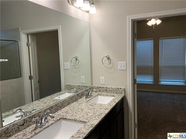 Foto del edificio - 1623 Curlew Ln