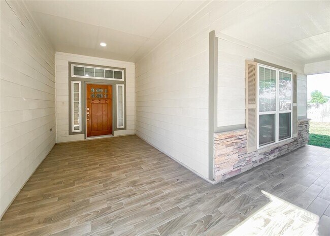 Building Photo - 5306 Tulip Glen Ct
