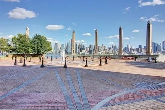 Foto del edificio - 20 Ave At Port Imperial