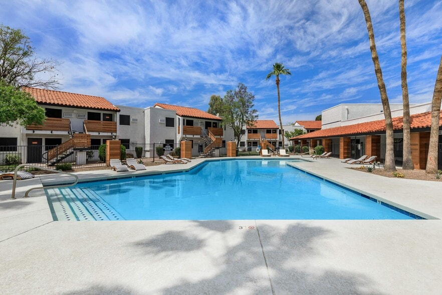 Tides at Downtown Chandler