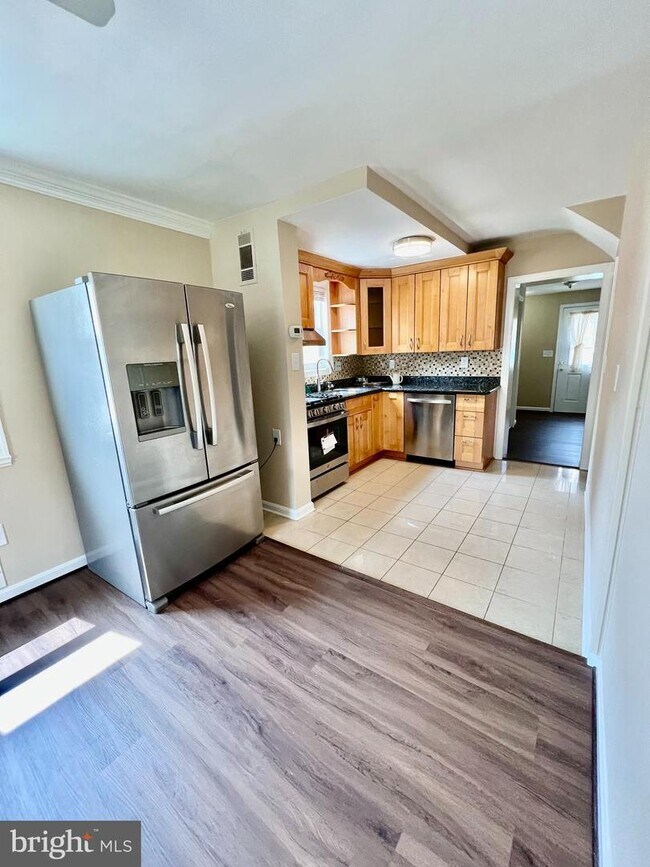 Building Photo - 206 Timberwood Ave