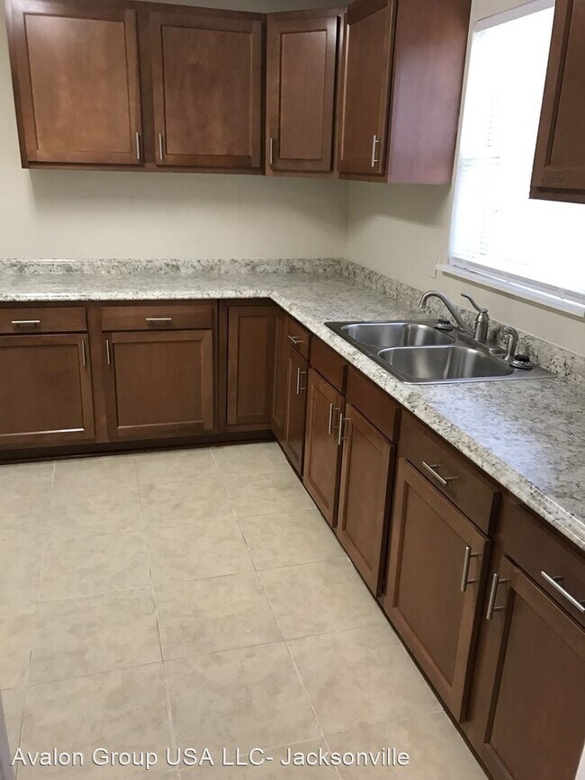 Foto del edificio - 3 br, 2 bath House - 5433 Oliver street S
